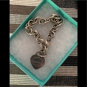 Tiffany & Co. return to Tiffany’s bracelet